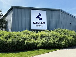 Holiday Inn Toronto Airport East by IHG