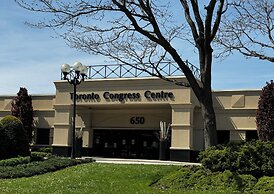 Holiday Inn Toronto Airport East by IHG