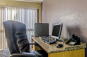 Quality Inn South