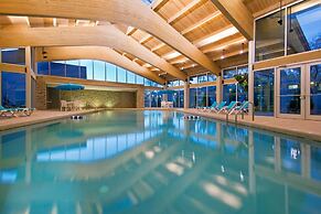 Crowne Plaza Lombard Downers Grove by IHG