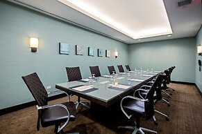 Crowne Plaza Lombard Downers Grove by IHG