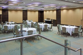 Crowne Plaza Lombard Downers Grove by IHG