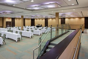 Crowne Plaza Lombard Downers Grove by IHG