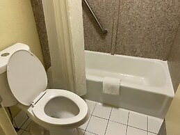 Quality Inn Elizabeth City near University