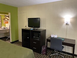 Quality Inn Elizabeth City near University