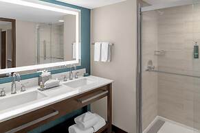 DoubleTree by Hilton Lubbock University Area