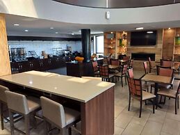 Country Inn & Suites by Radisson Indianapolis East