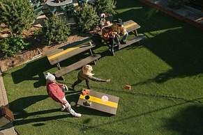 Station House Inn - Near Heavenly Gondola