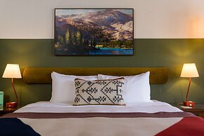 Station House Inn - Near Heavenly Gondola