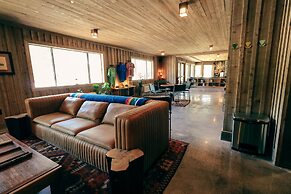 Station House Inn - Near Heavenly Gondola