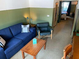 Station House Inn - Near Heavenly Gondola
