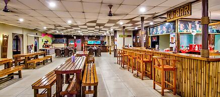 Tanoa Skylodge Hotel