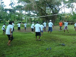 Tanoa Skylodge Hotel