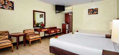 Tanoa Skylodge Hotel