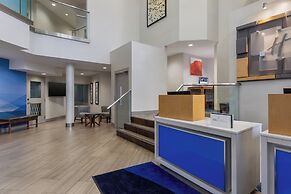 Holiday Inn Express Windsor Waterfront by IHG