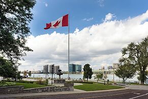 Holiday Inn Express Windsor Waterfront by IHG