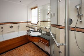 Arabella Jagdhof Resort am Fuschlsee, a Tribute Portfolio Hotel