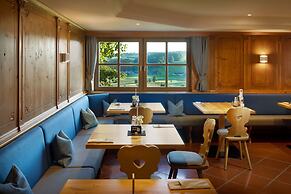 Arabella Jagdhof Resort am Fuschlsee, a Tribute Portfolio Hotel