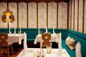 Arabella Jagdhof Resort am Fuschlsee, a Tribute Portfolio Hotel