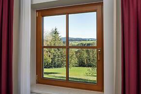 Arabella Jagdhof Resort am Fuschlsee, a Tribute Portfolio Hotel