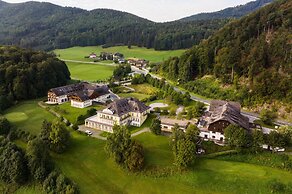 Arabella Jagdhof Resort am Fuschlsee, a Tribute Portfolio Hotel