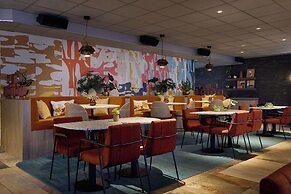 DoubleTree by Hilton Rotterdam Centre