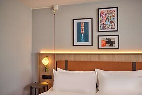 DoubleTree by Hilton Rotterdam Centre