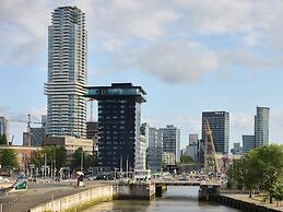 DoubleTree by Hilton Rotterdam Centre