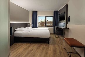 DoubleTree by Hilton Rotterdam Centre