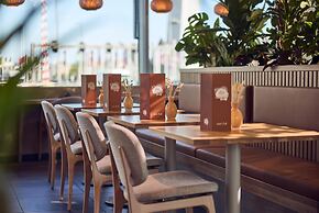 DoubleTree by Hilton Rotterdam Centre