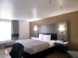Quality Inn & Suites Longview Kelso