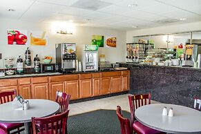 Quality Inn & Suites Longview Kelso