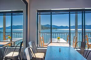 Beach Retreat & Lodge at Tahoe
