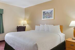 All Seasons Inn & Suites Smithfield Providence