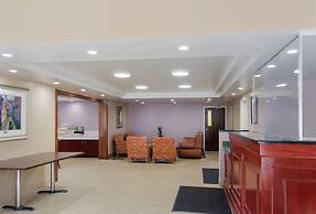 All Seasons Inn & Suites Smithfield Providence