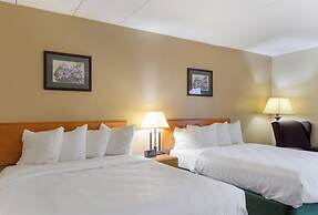 All Seasons Inn & Suites Smithfield Providence