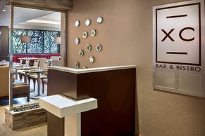 DoubleTree by Hilton Hotel Largo/Washington DC