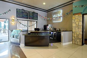 Wyndham El Paso Airport Hotel & Waterpark