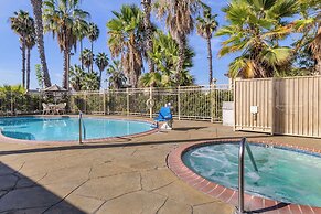 Comfort Inn & Suites Huntington Beach
