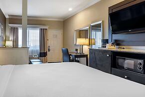 Comfort Inn & Suites Huntington Beach