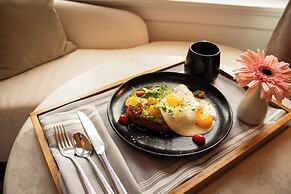 The Union Station Nashville Yards, Autograph Collection