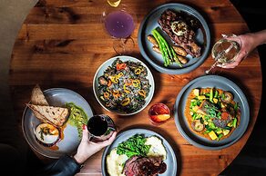 The Union Station Nashville Yards, Autograph Collection