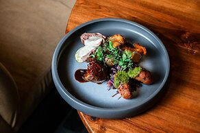 The Union Station Nashville Yards, Autograph Collection