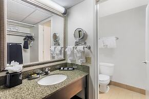 Best Western Plus Garden Court Inn