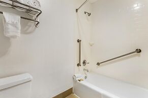 Best Western Plus Garden Court Inn