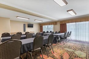 Best Western Plus Garden Court Inn