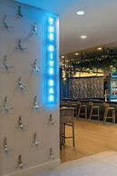 Delta Hotels by Marriott West Palm Beach