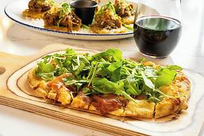 Delta Hotels by Marriott West Palm Beach