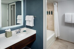 DoubleTree by Hilton Boston - Andover