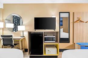 Days Inn by Wyndham Helena